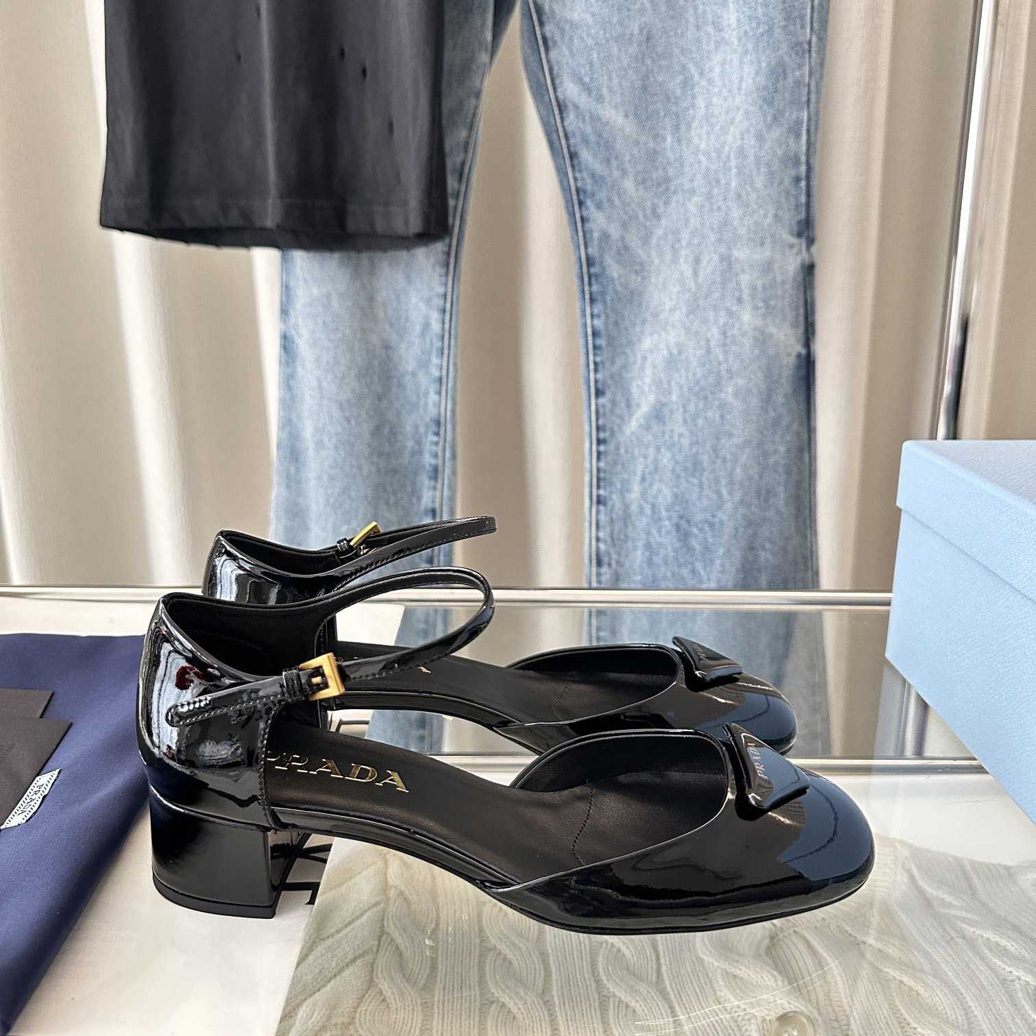 Prada Patent Leather Pumps - EUR FASHION