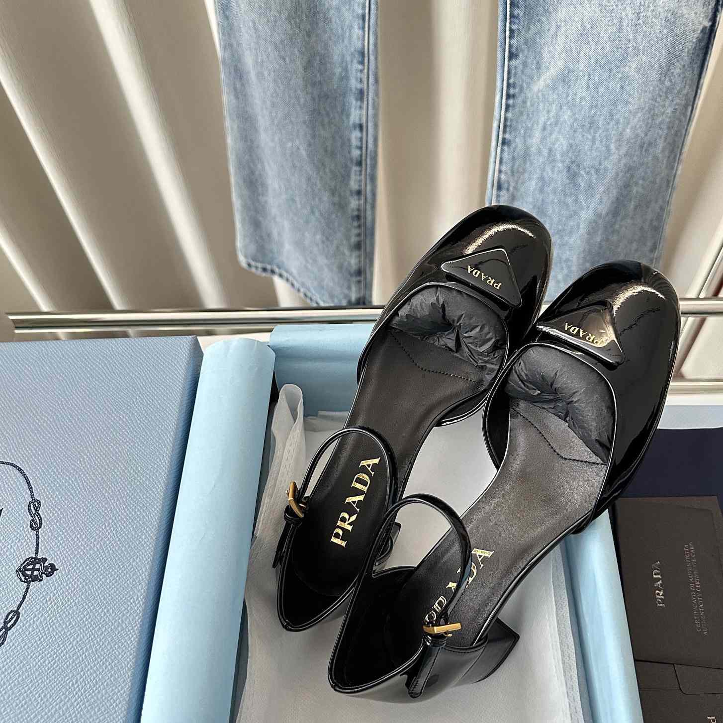 Prada Patent Leather Pumps - EUR FASHION