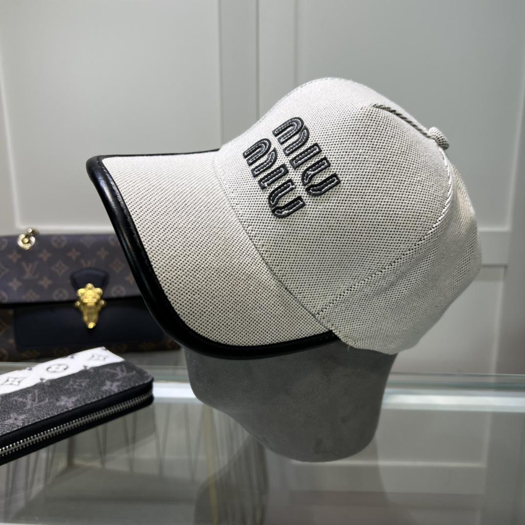 Miu Miu Baseball Cap - EUR FASHION