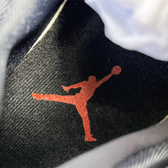 Air Jordan 9 “Bred” Basketball Shoes        302370-014 - EUR FASHION
