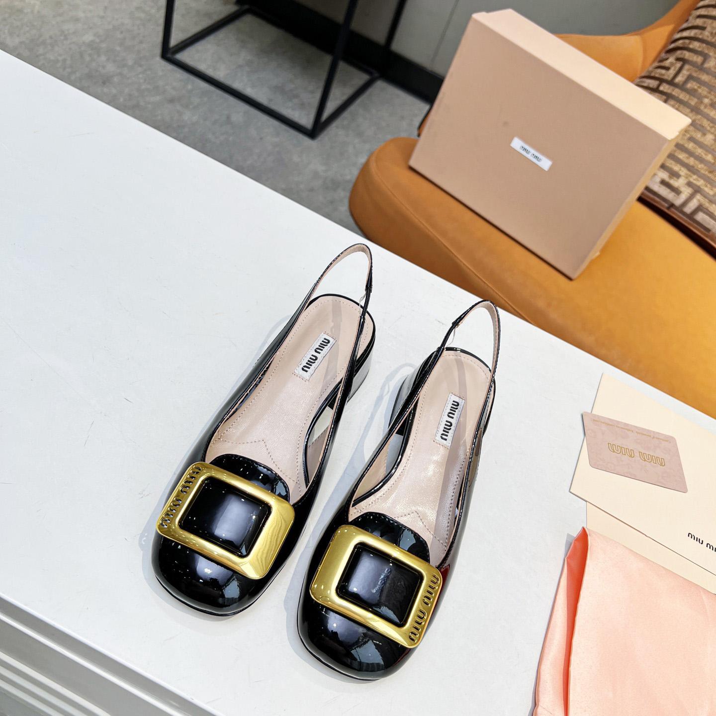 Miu Miu Patent Leather Pumps - EUR FASHION