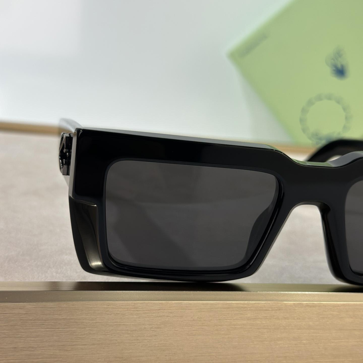 Off White Moberly Sunglasses      OERl114 - EUR FASHION