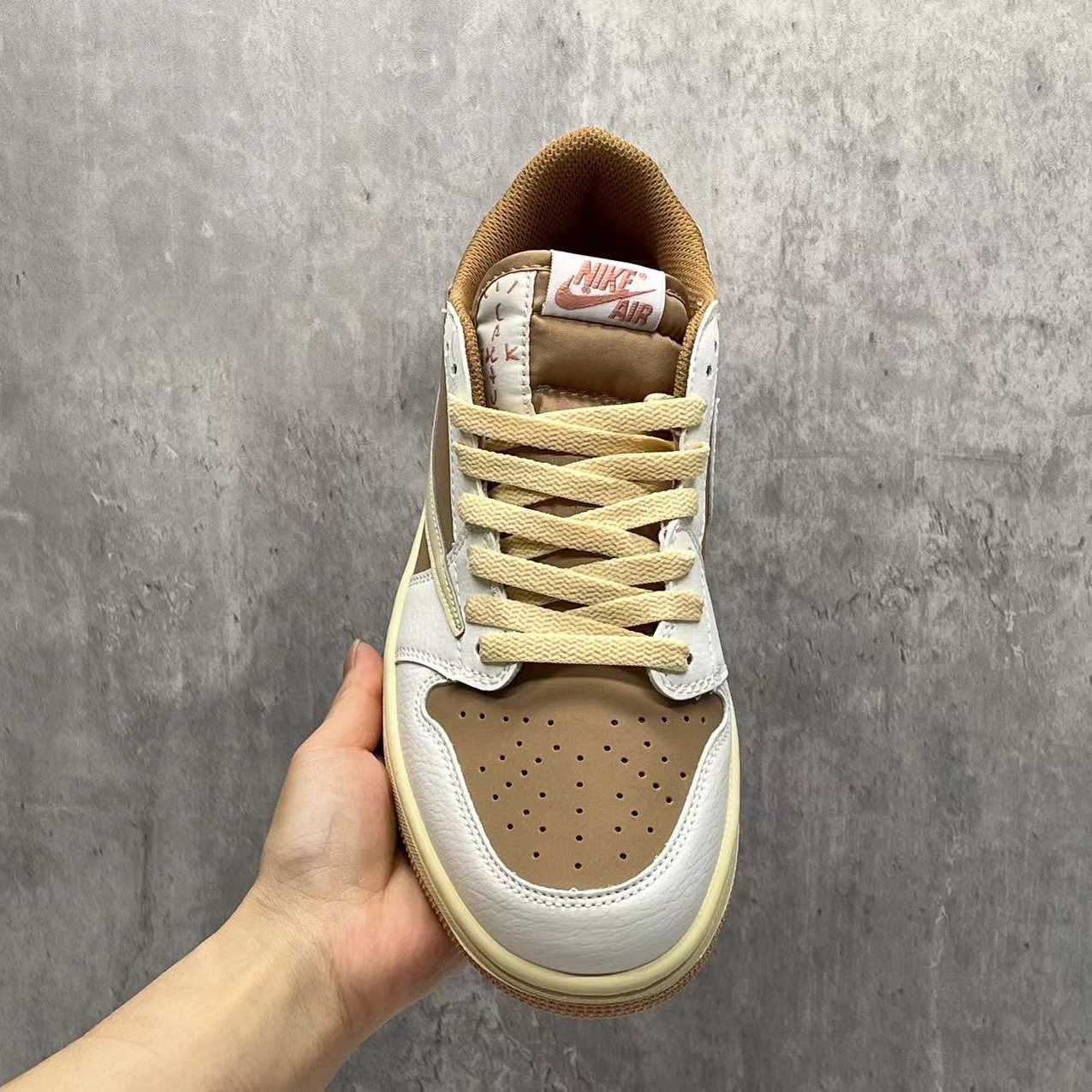 Travis Scott X Jordan 1 Low OG Sneaker   DM7866-106 - EUR FASHION