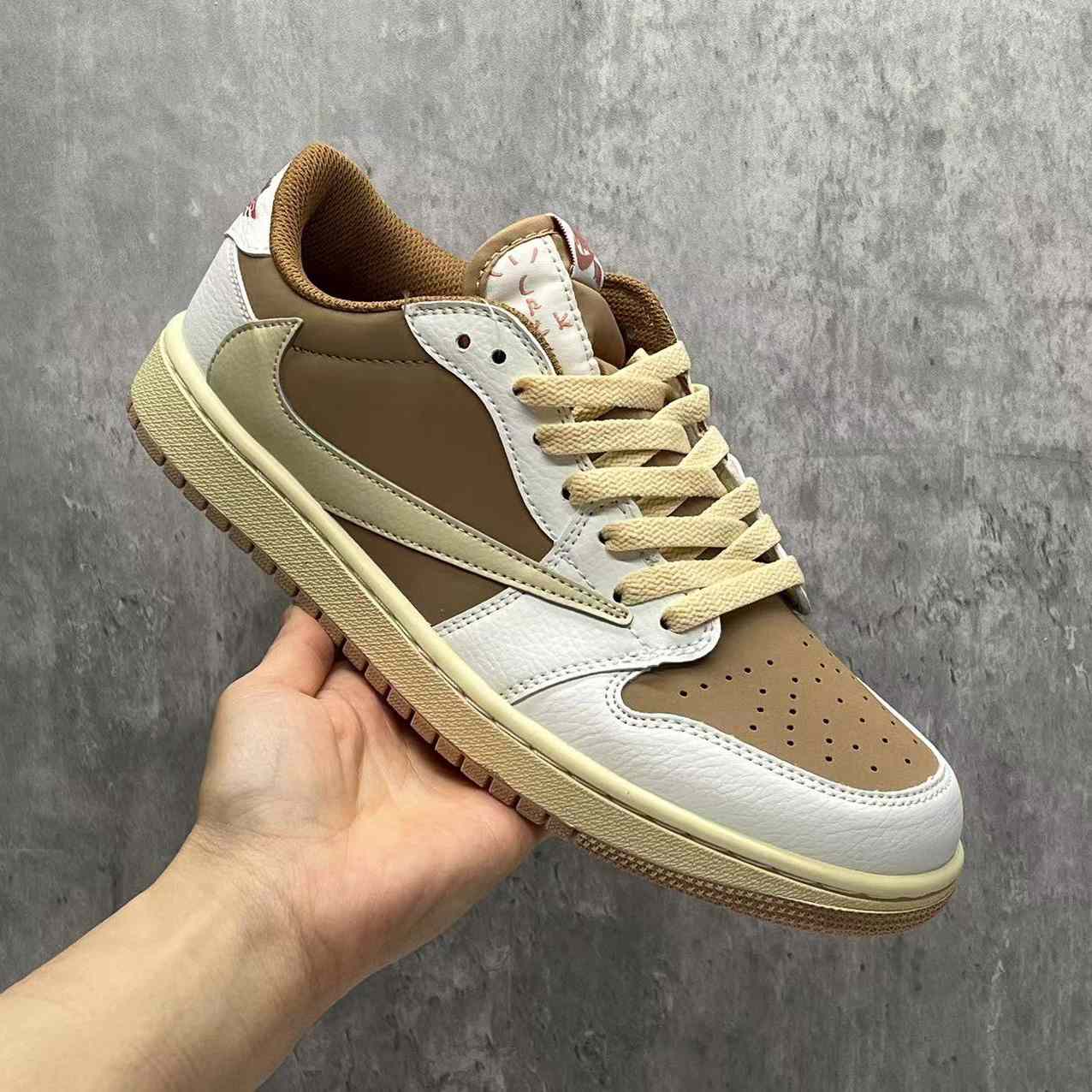 Travis Scott X Jordan 1 Low OG Sneaker   DM7866-106 - EUR FASHION