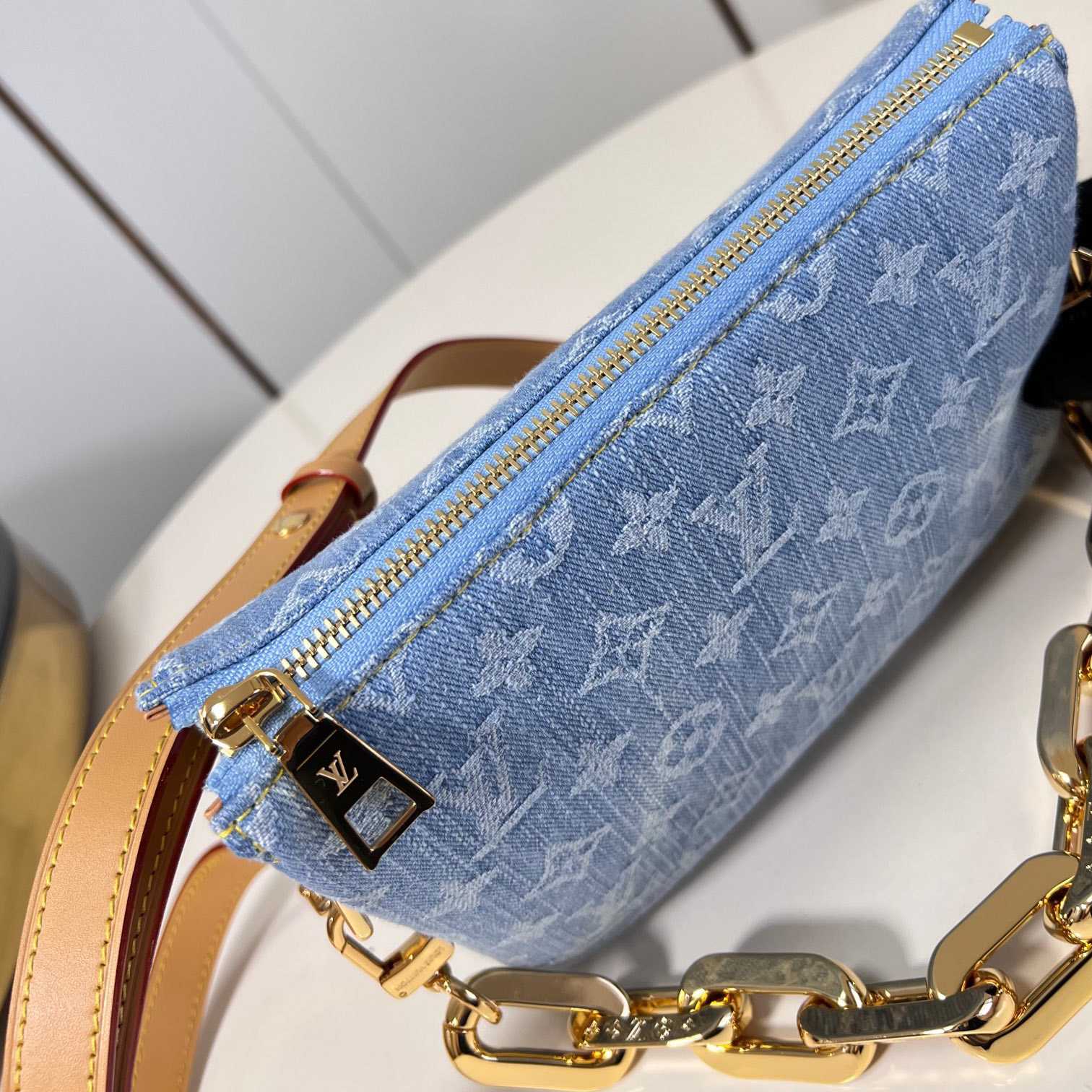 Louis Vuitton Coussin BB   M11401 - EUR FASHION