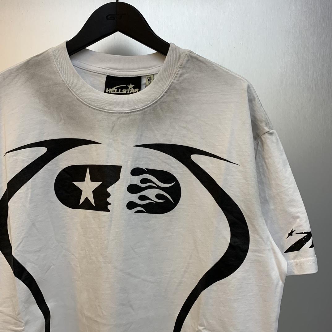 Hellstar Warm Up T-shirt - EUR FASHION