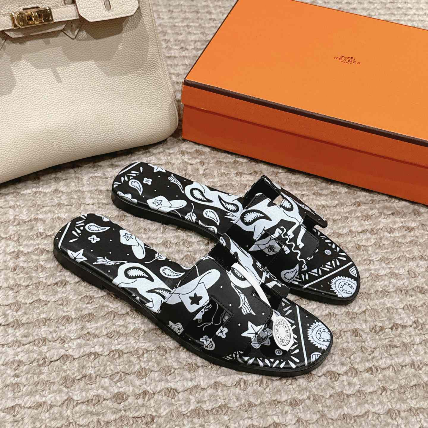Hermes Oran Sandal - EUR FASHION