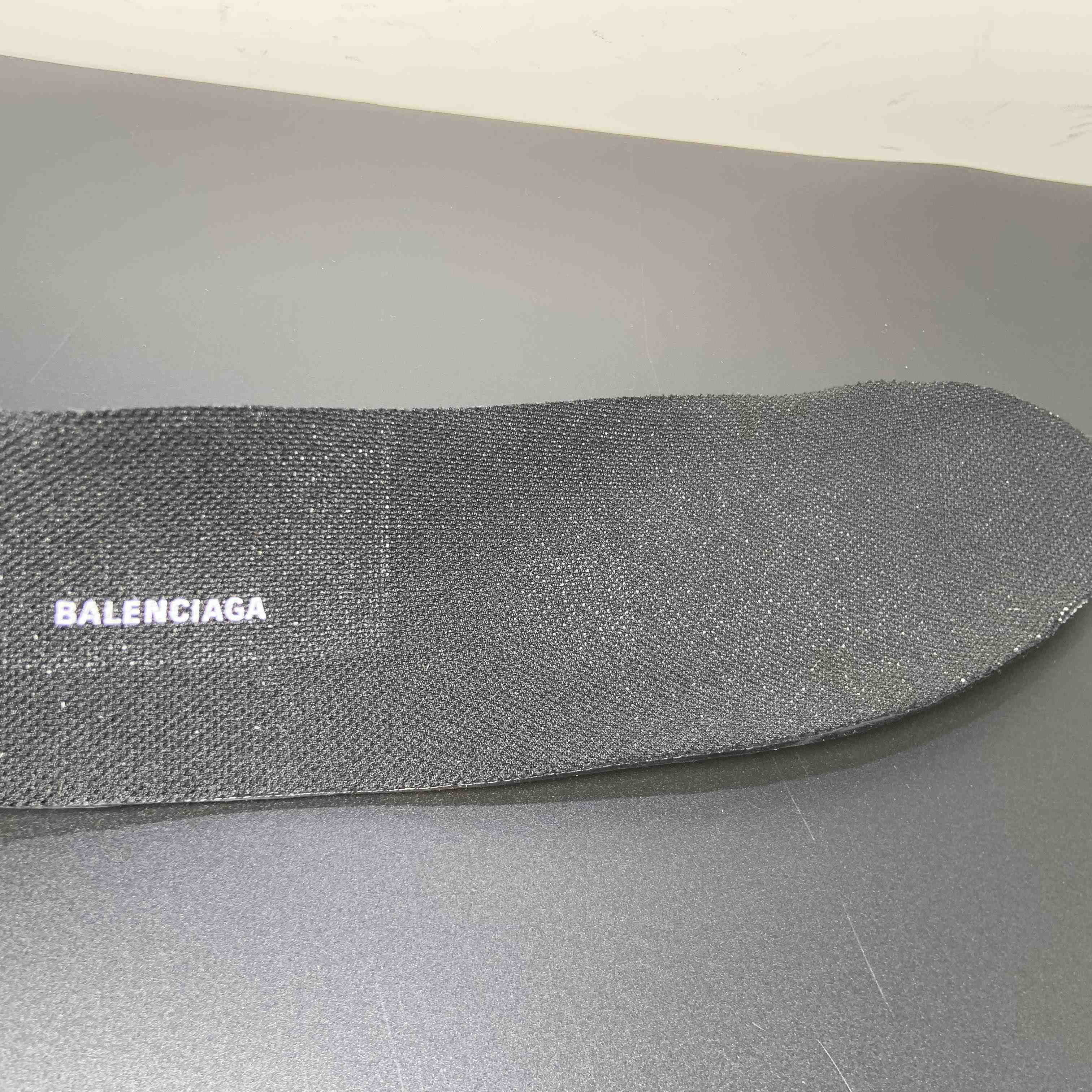 Balenciaga Track Signature Sneaker in black - EUR FASHION
