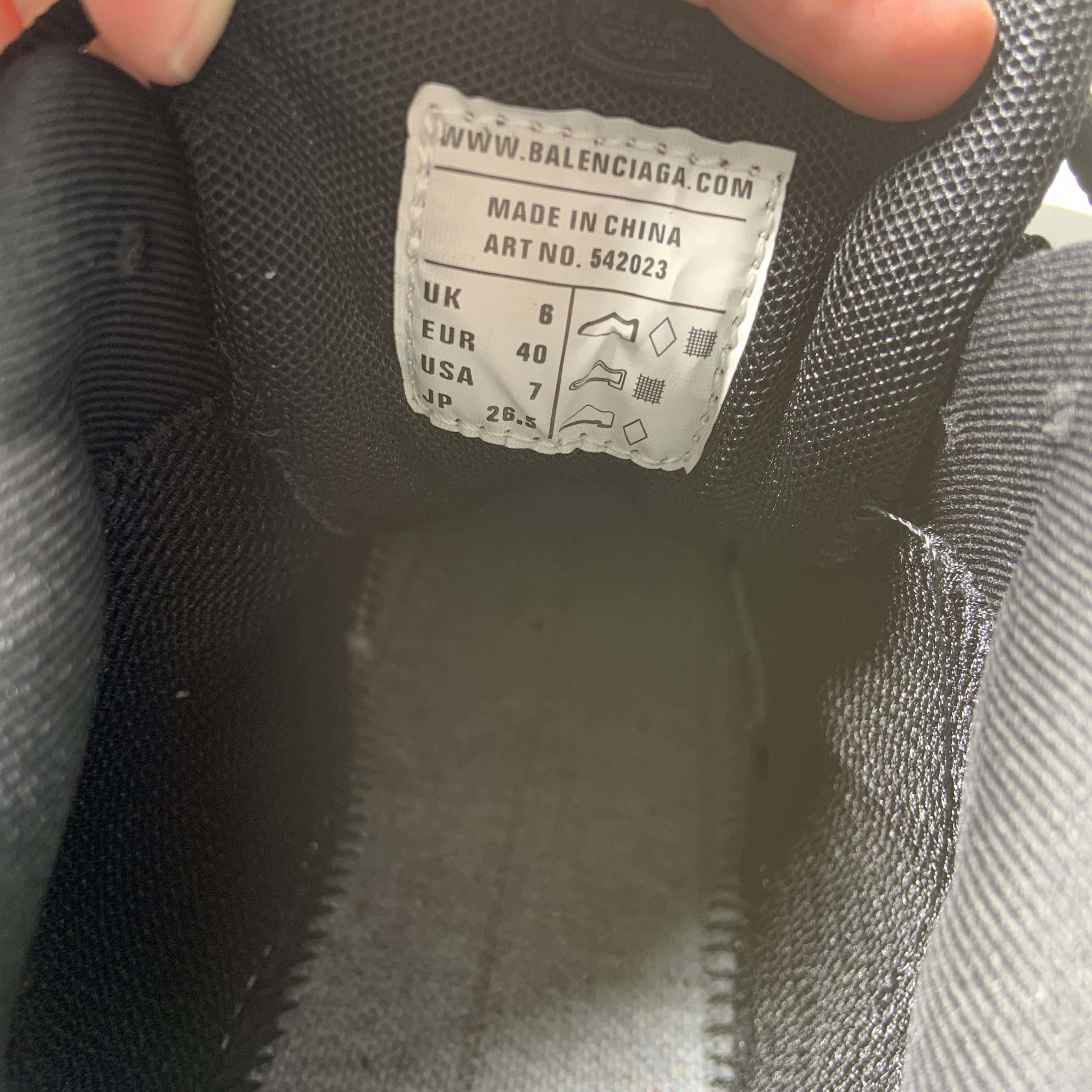Balenciaga Track Signature Sneaker in black - EUR FASHION