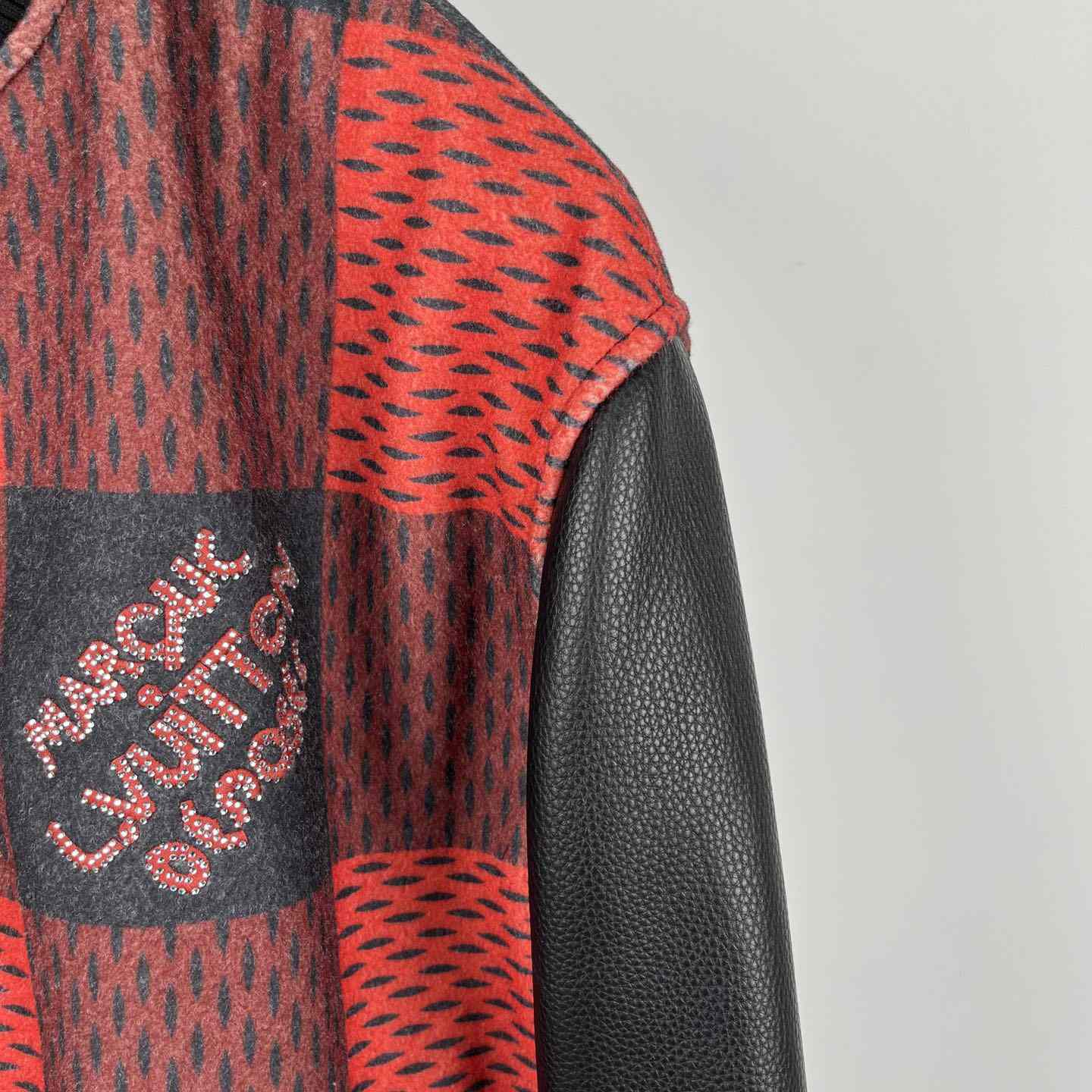 Louis Vuitton Damier Varsity Blouson   1AFXGV - EUR FASHION