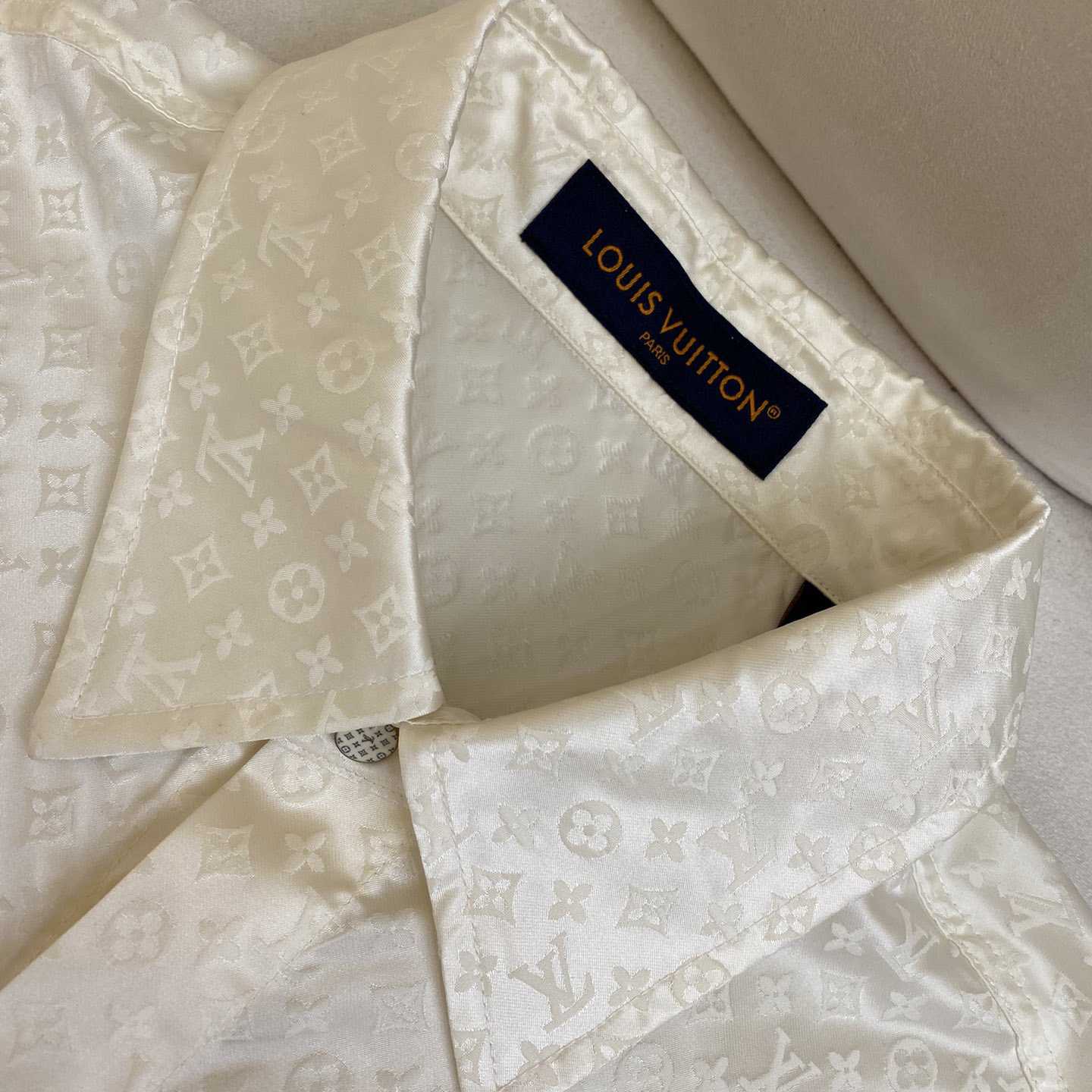 Louis Vuitton Monogram Long-Sleeved Silk Shirt - EUR FASHION
