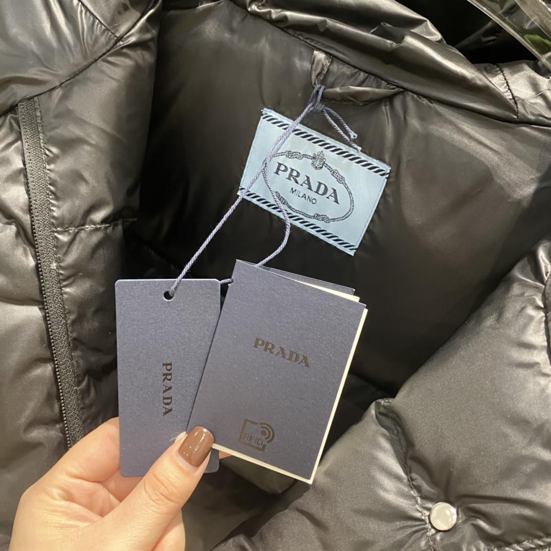 Prada Re-Nylon Convertible Cropped Down Jacket - EUR FASHION