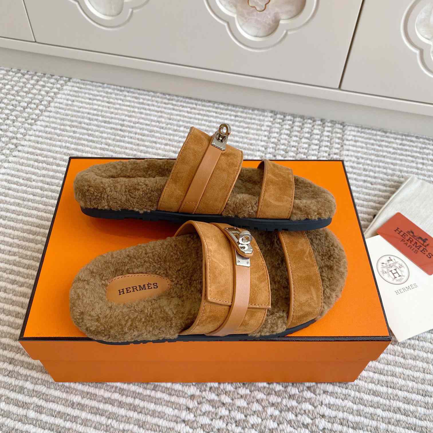 Hermes Kelly Sandal - EUR FASHION
