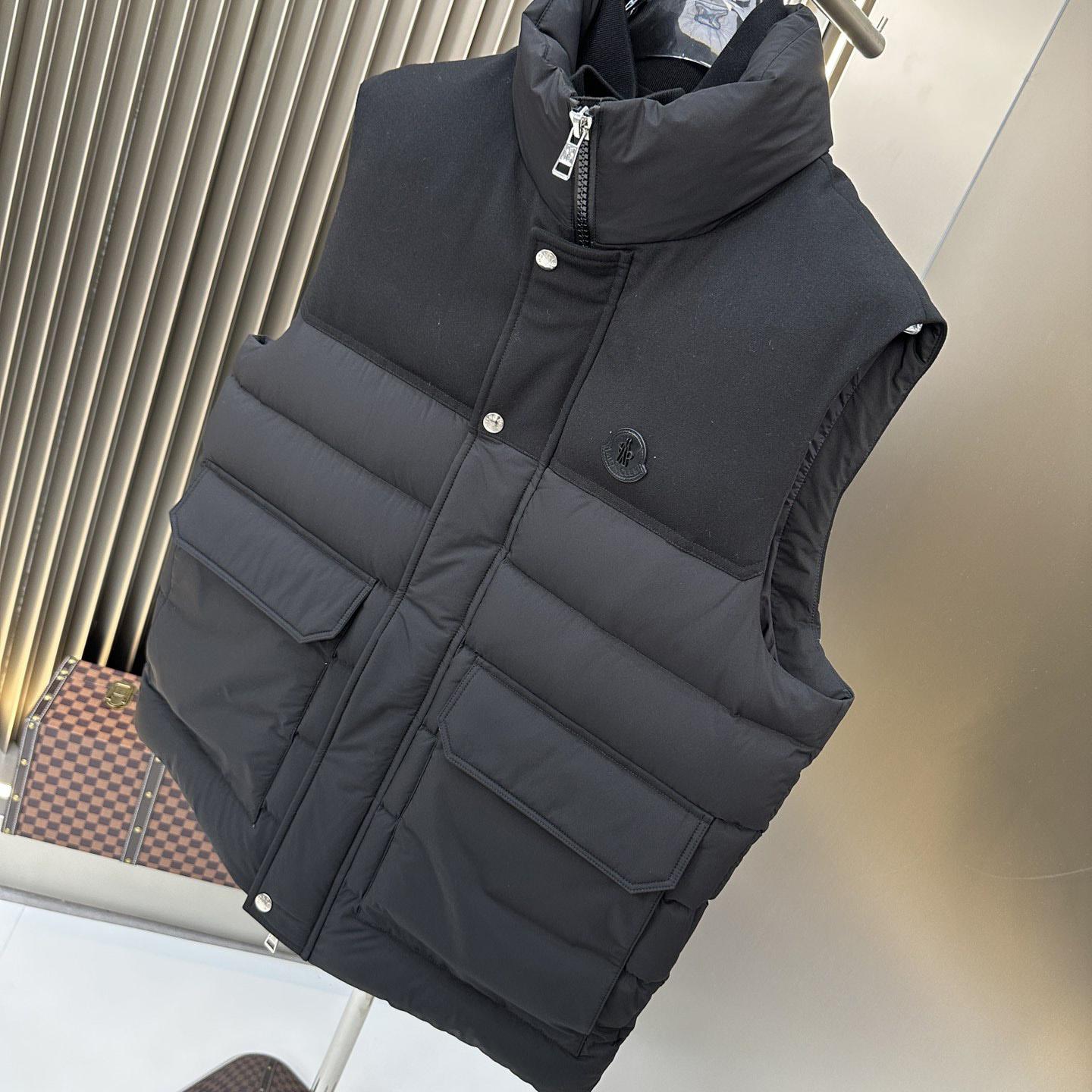Moncler Rance Quilted Gilet - EUR FASHION