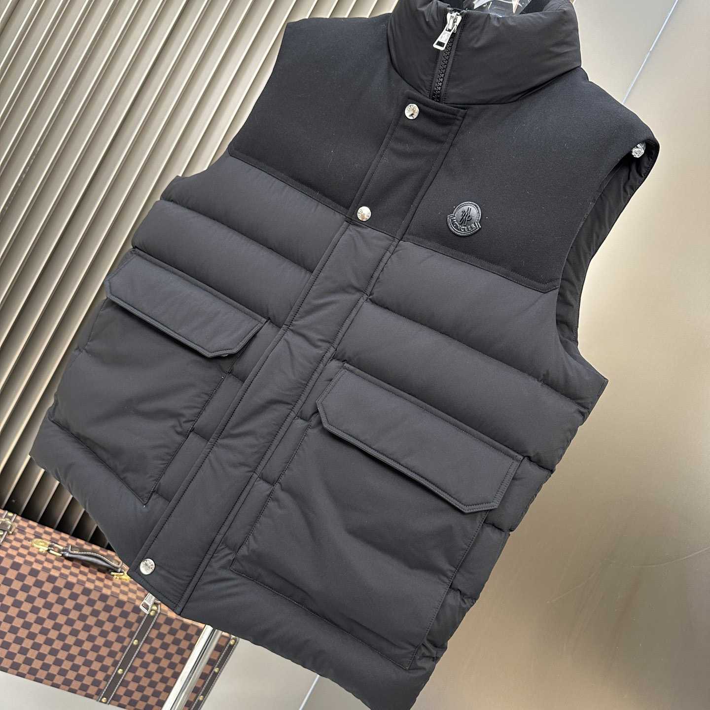 Moncler Rance Quilted Gilet - EUR FASHION