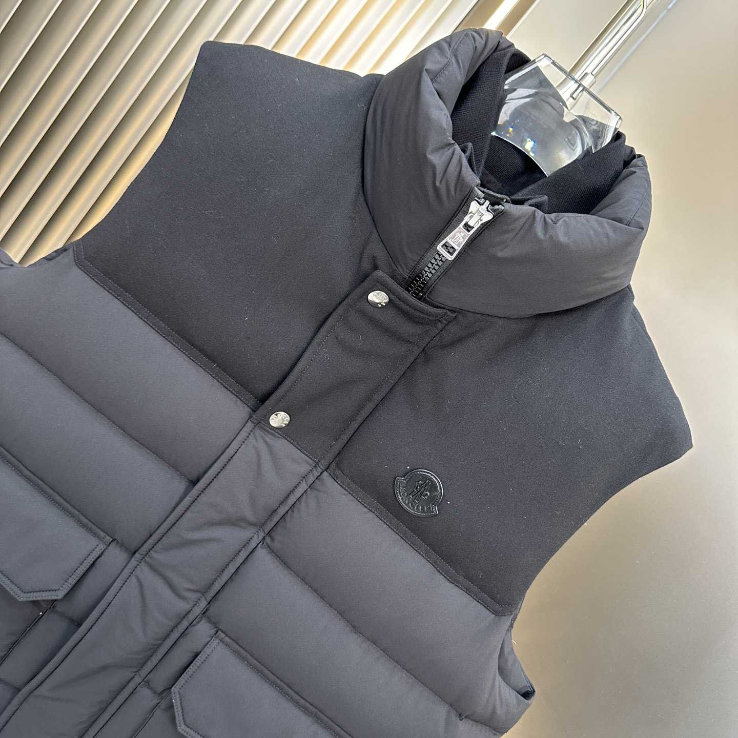 Moncler Rance Quilted Gilet - EUR FASHION