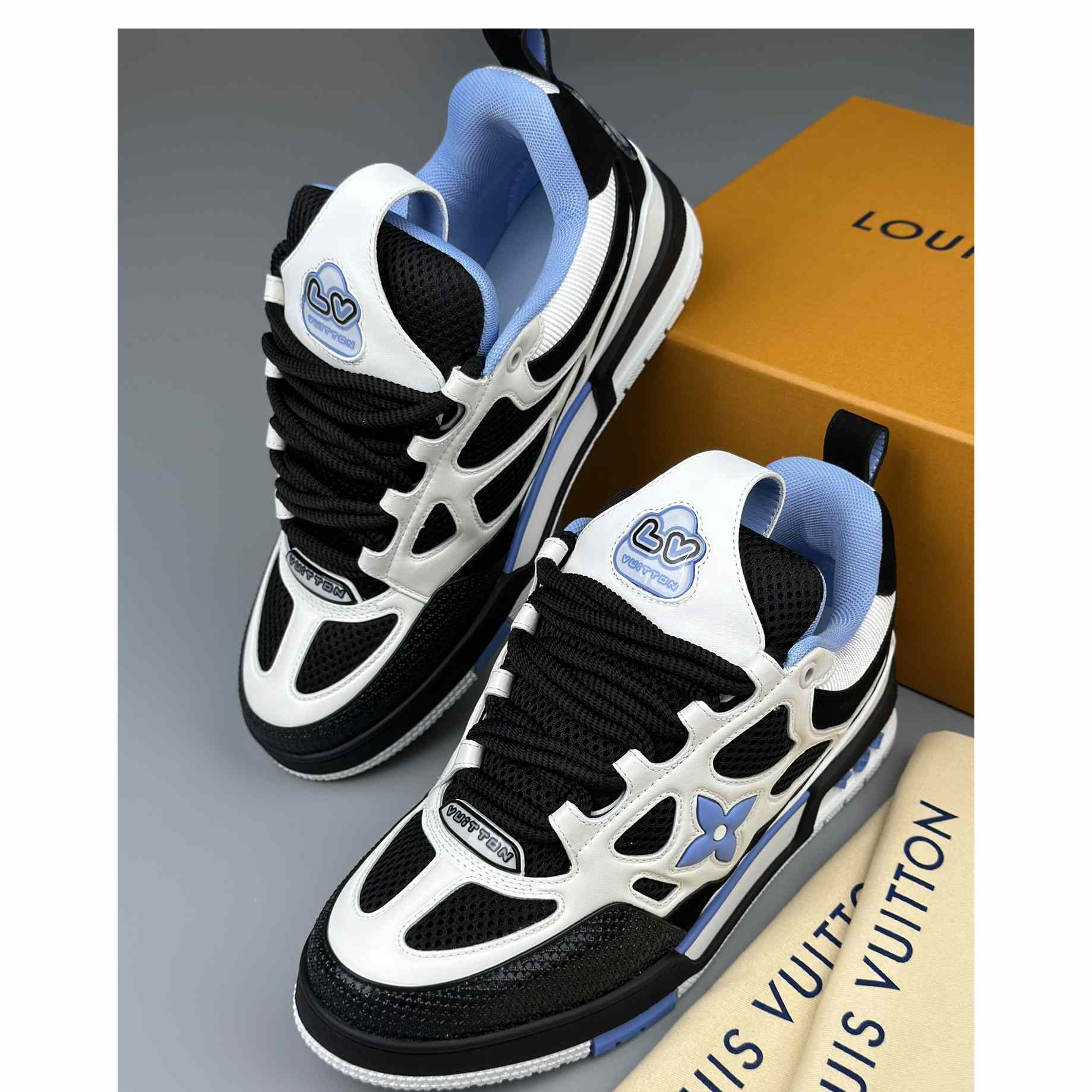 Louis Vuitton LV Skate Sneaker      1ADE0I - EUR FASHION