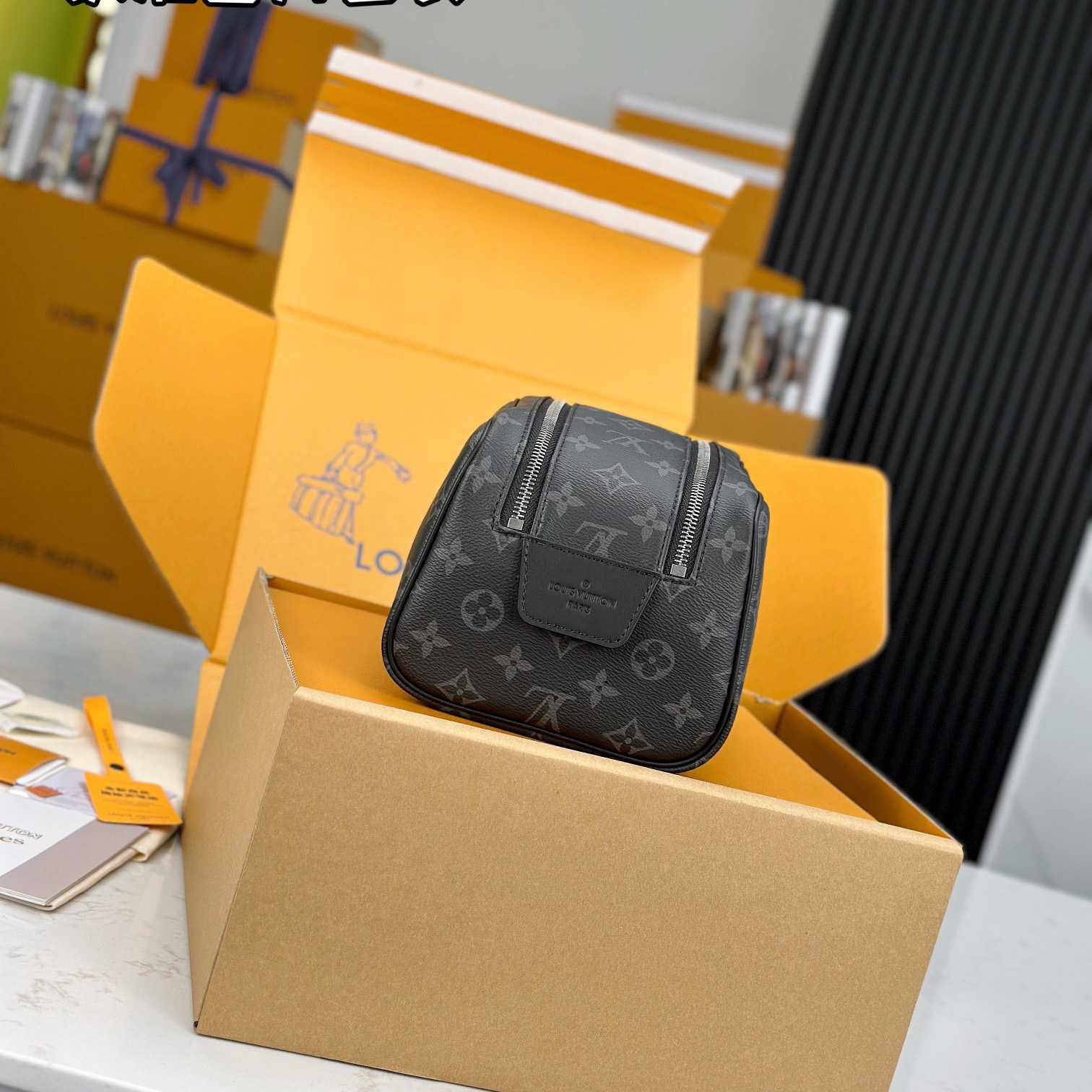 Louis Vuitton Dopp Kit    M46354 - EUR FASHION