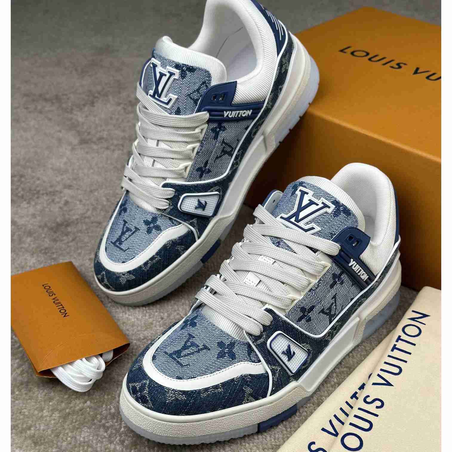 Louis Vuitton LV Trainer Sneaker  1ADHIG - EUR FASHION