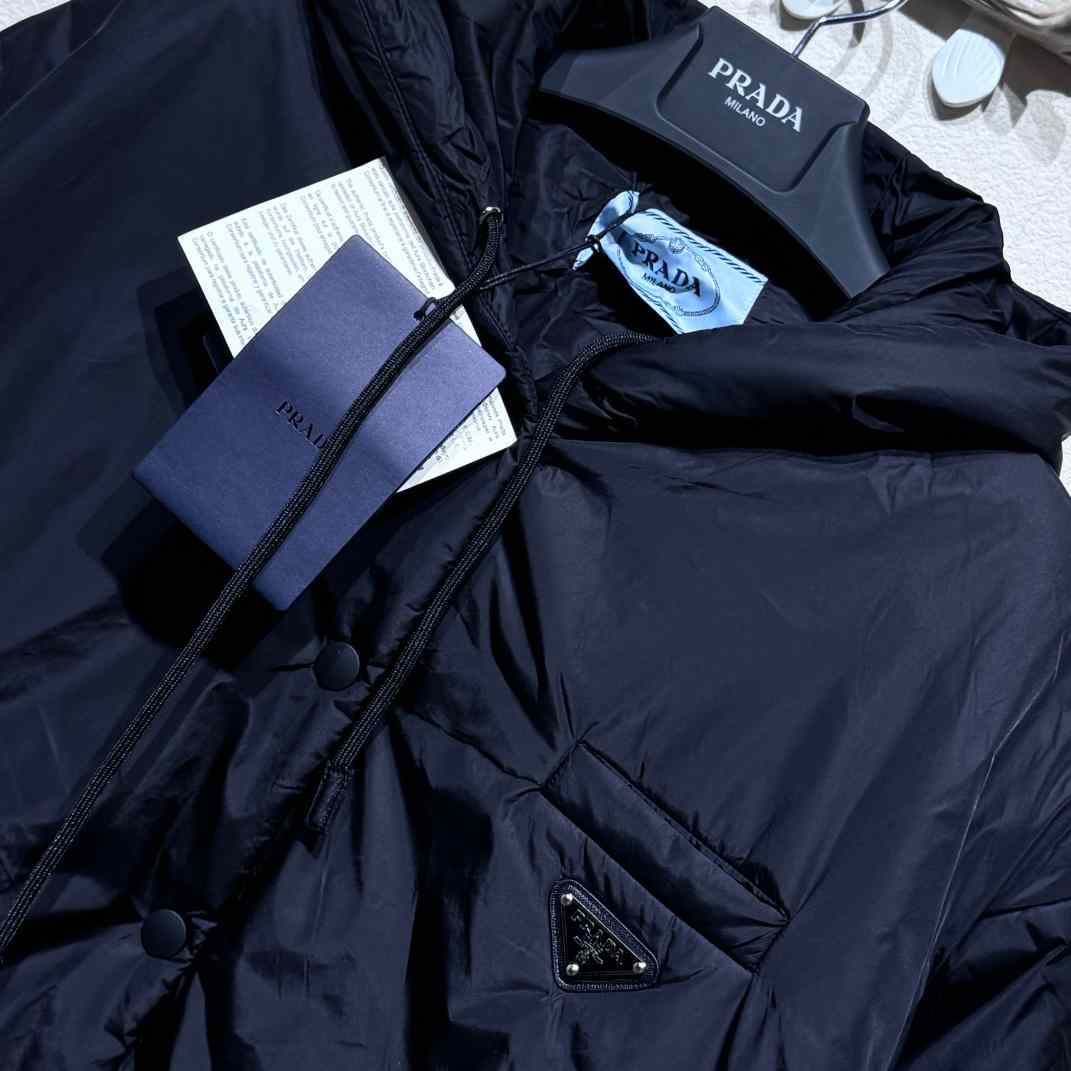 Prada Oversized Light Re-Nylon Raincoat - EUR FASHION