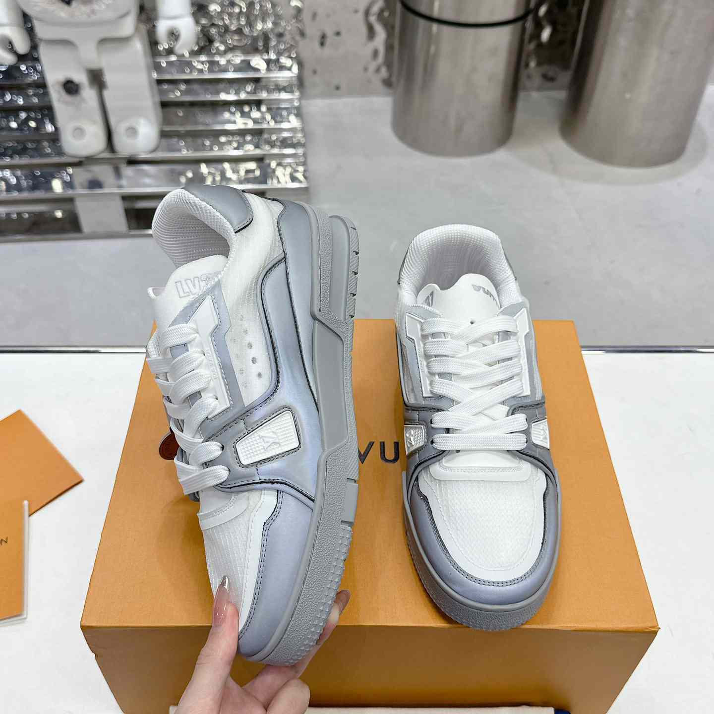 Louis Vuitton LV Trainer Sneaker   1AD6TY - EUR FASHION