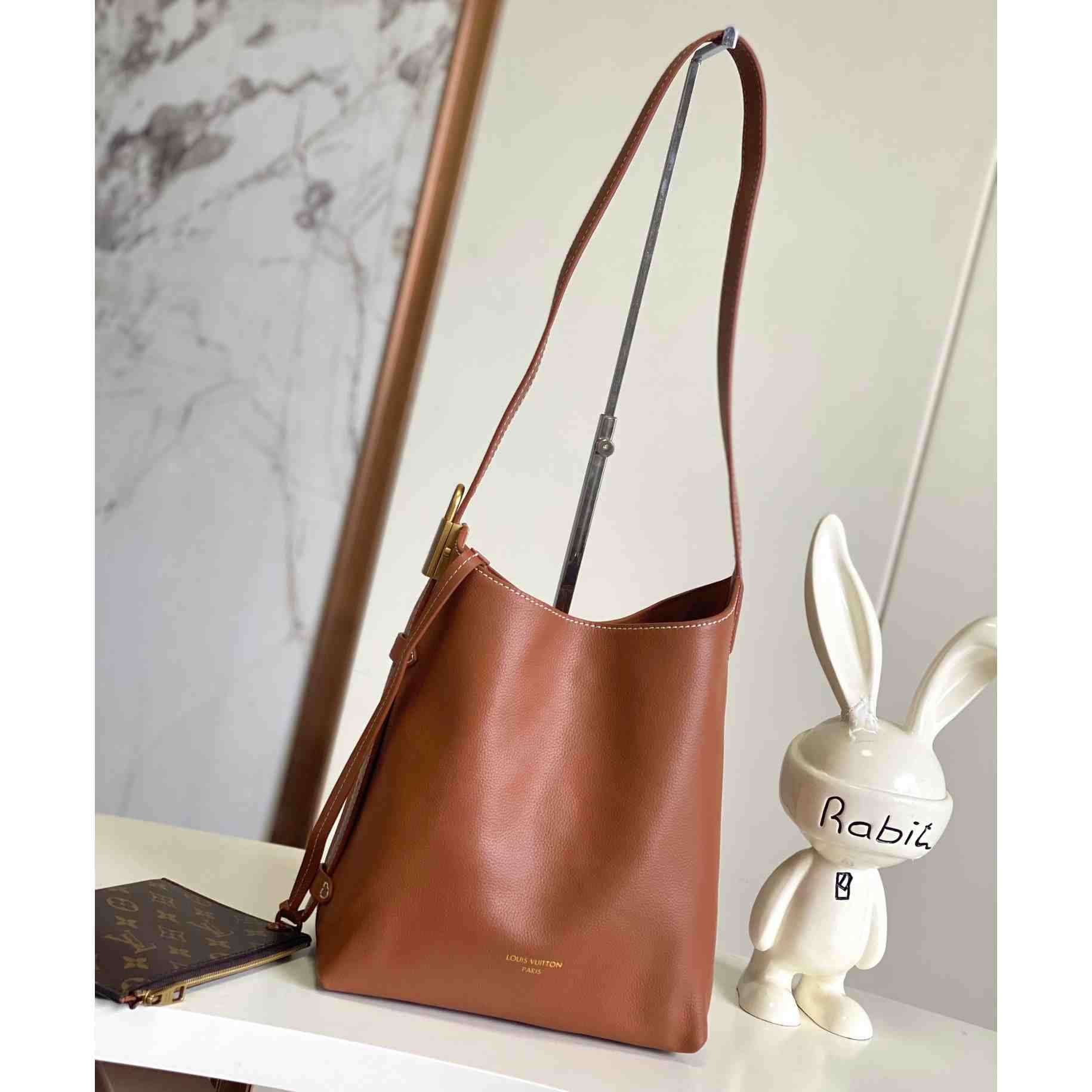 Louis Vuitton Low Key Hobo PM   M25352 - EUR FASHION