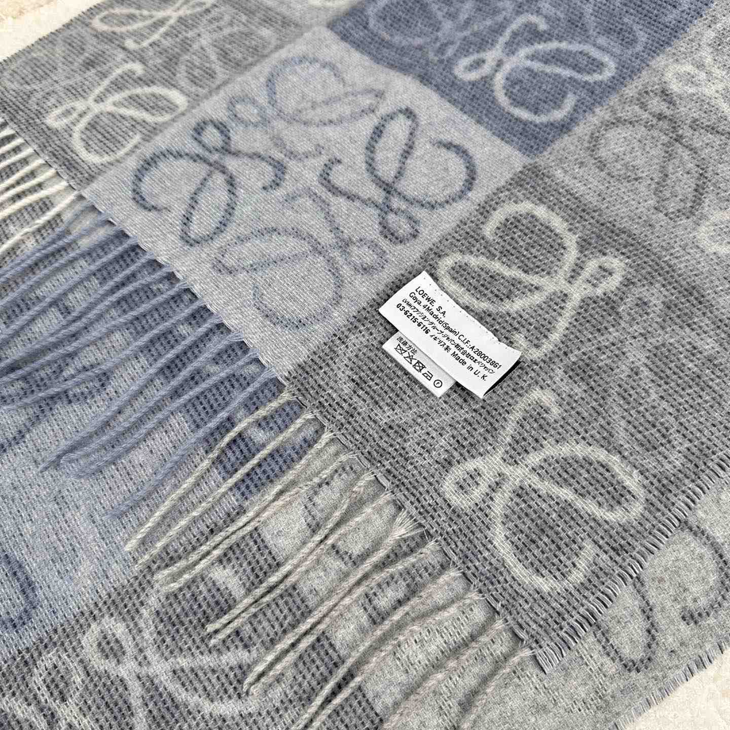Loewe Scarf In Wool And Cashmere - EUR FASHION