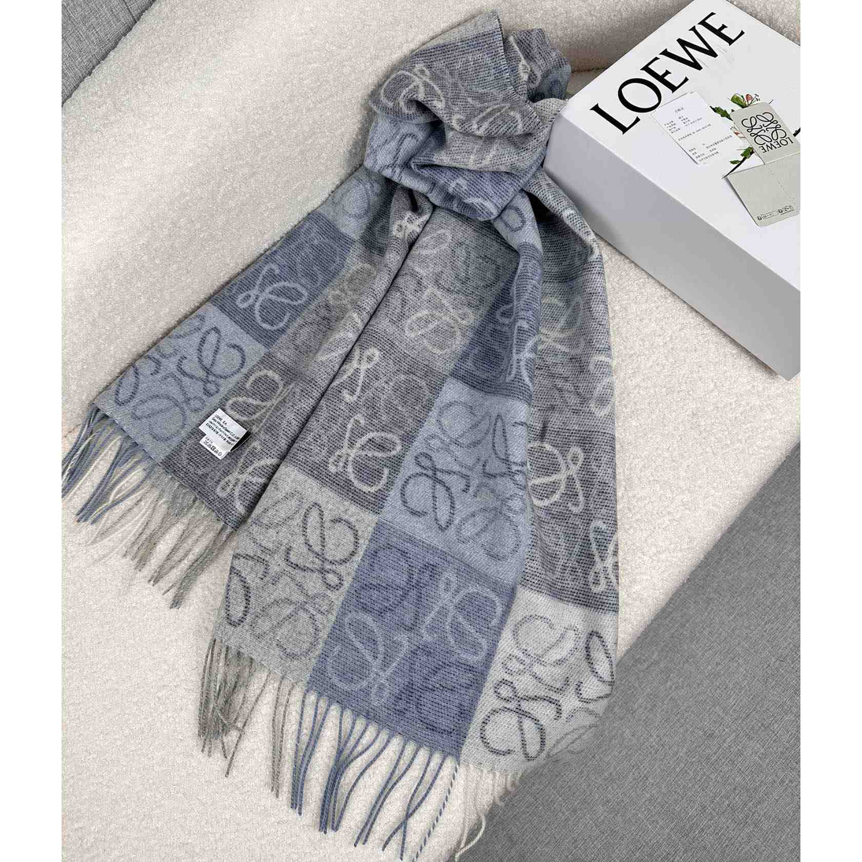 Loewe Scarf In Wool And Cashmere - EUR FASHION