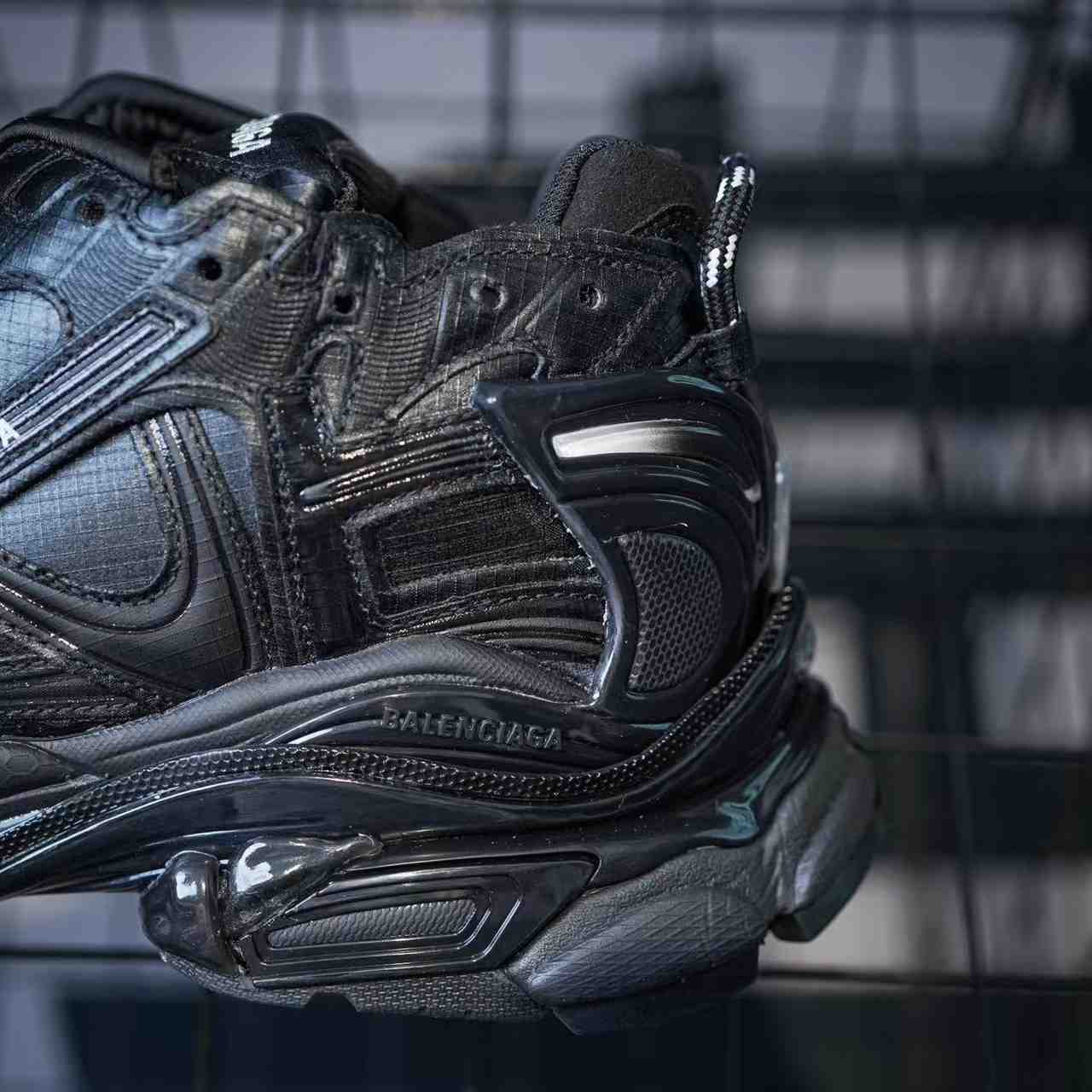 Balenciaga Under Armour® Runner Ripstop Sneaker  - EUR FASHION