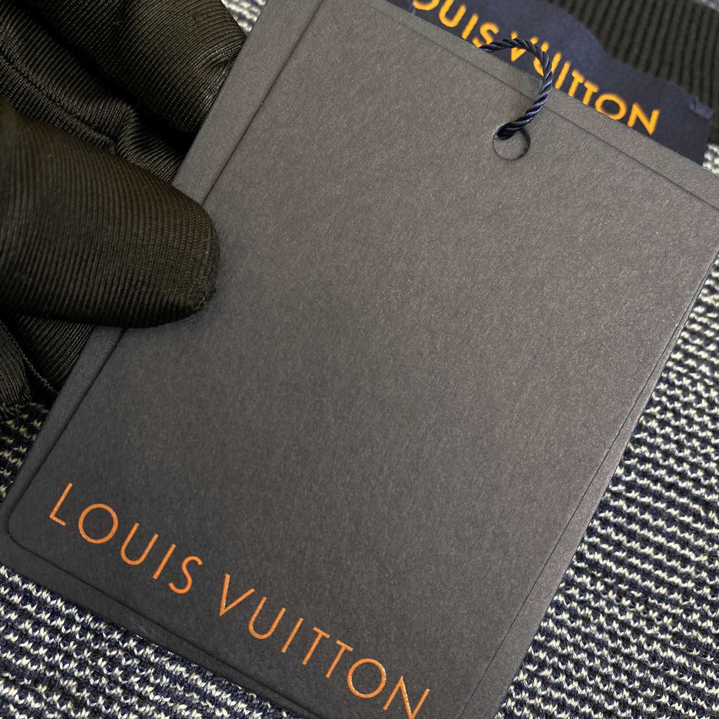 Louis Vuitton LV Vers Damoflage Jacquard Pullover   1AGHTQ - EUR FASHION