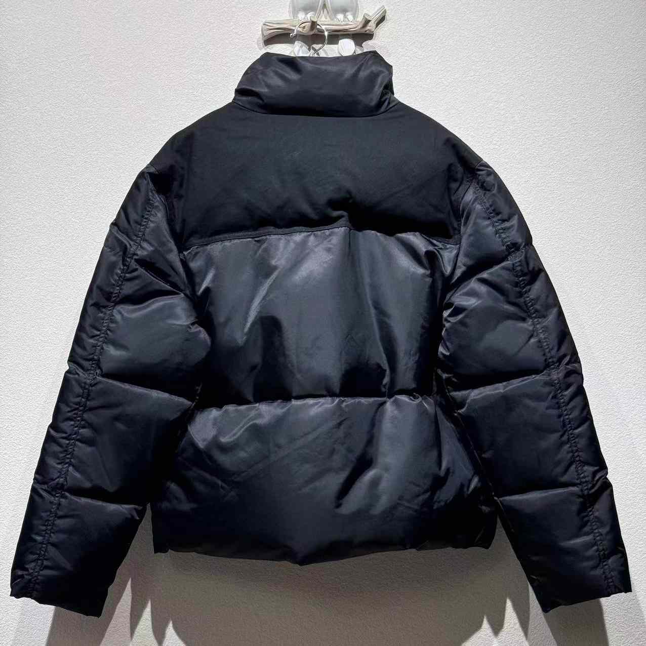 Prada Cropped Re-Nylon Down Jacket - EUR FASHION