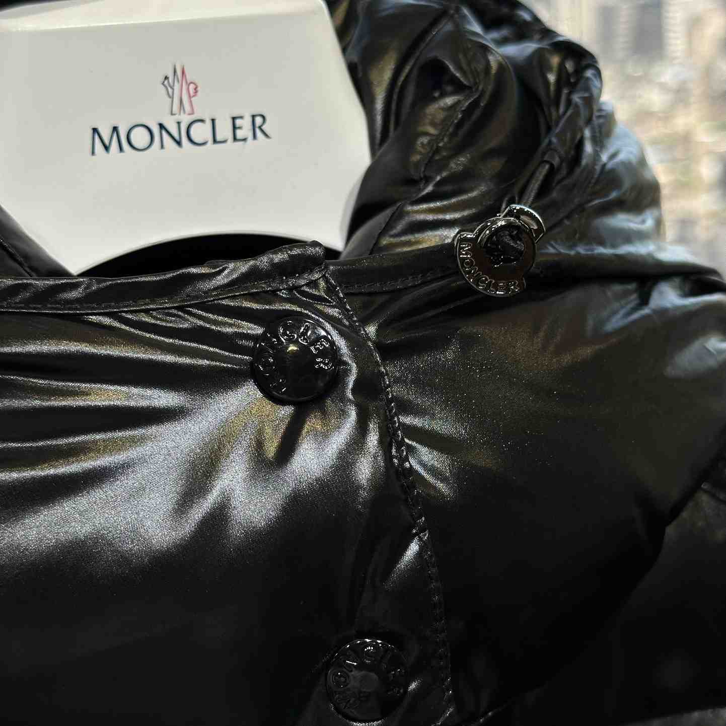 Moncler Maire Hooded Short Down Jacket - EUR FASHION