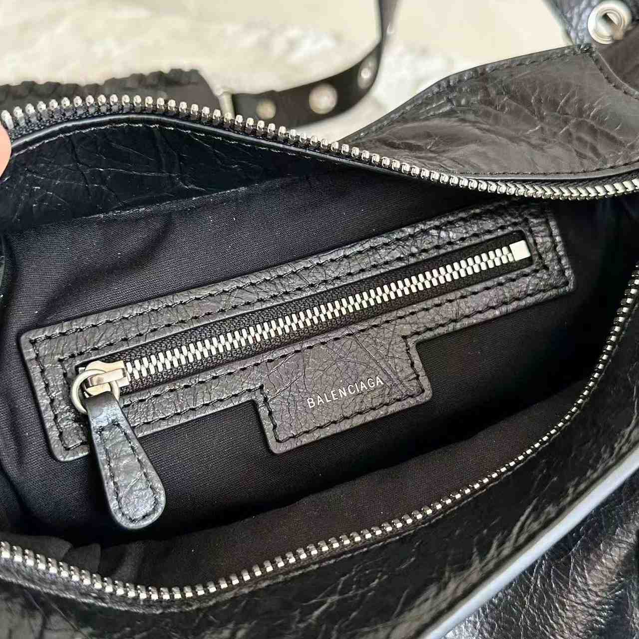 Balenciaga Neo Cagole City Handbag (26×17.8×11.4cm) - EUR FASHION