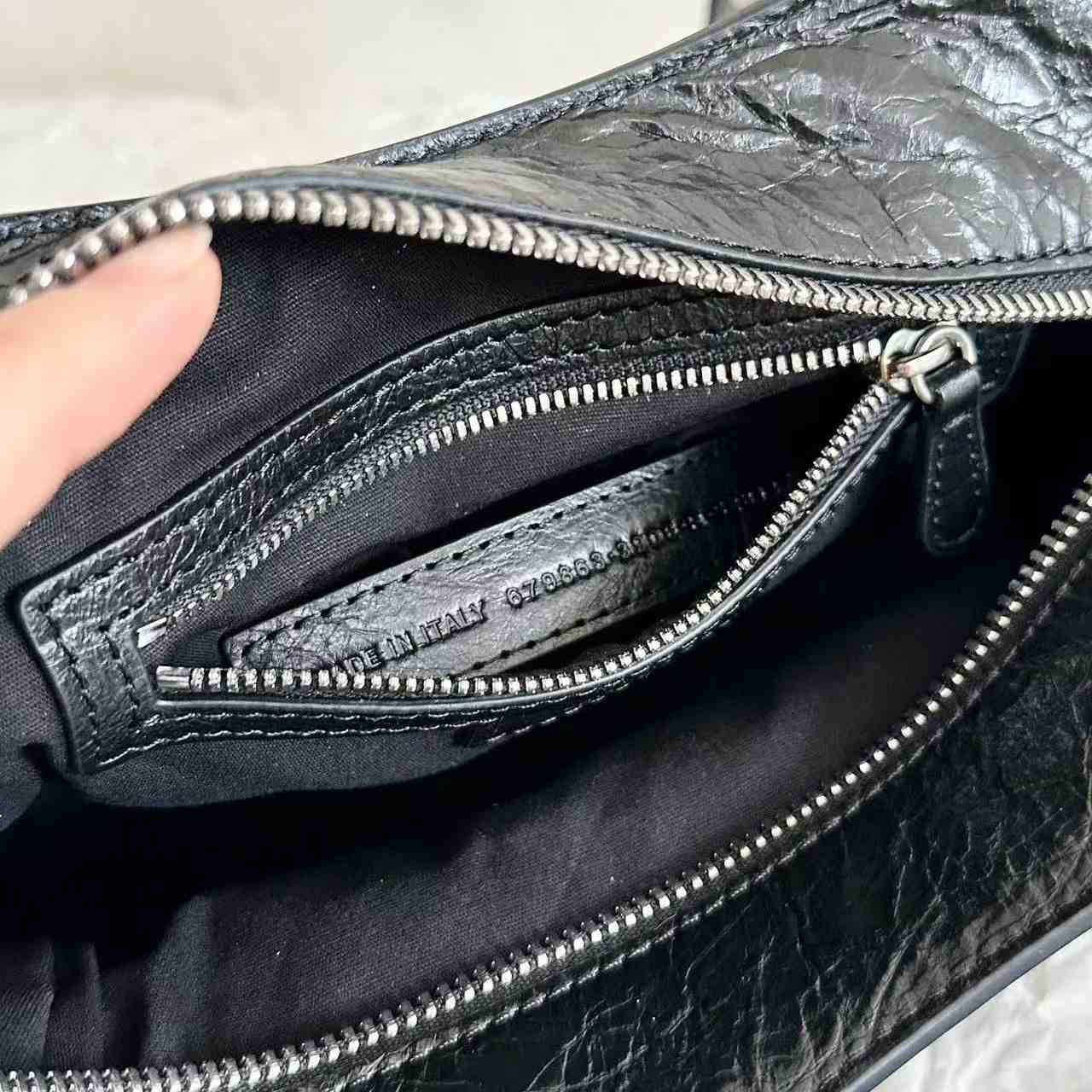 Balenciaga Neo Cagole City Handbag (26×17.8×11.4cm) - EUR FASHION