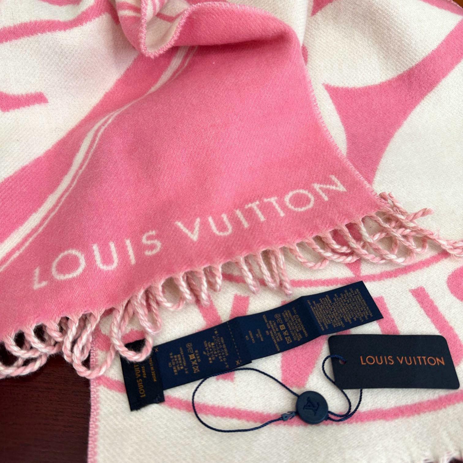 Louis Vuitton Lock And Keys Scarf  M92856 - EUR FASHION