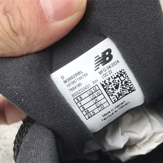 New Balance NB 2002R Sneakers      M2002RBL - EUR FASHION