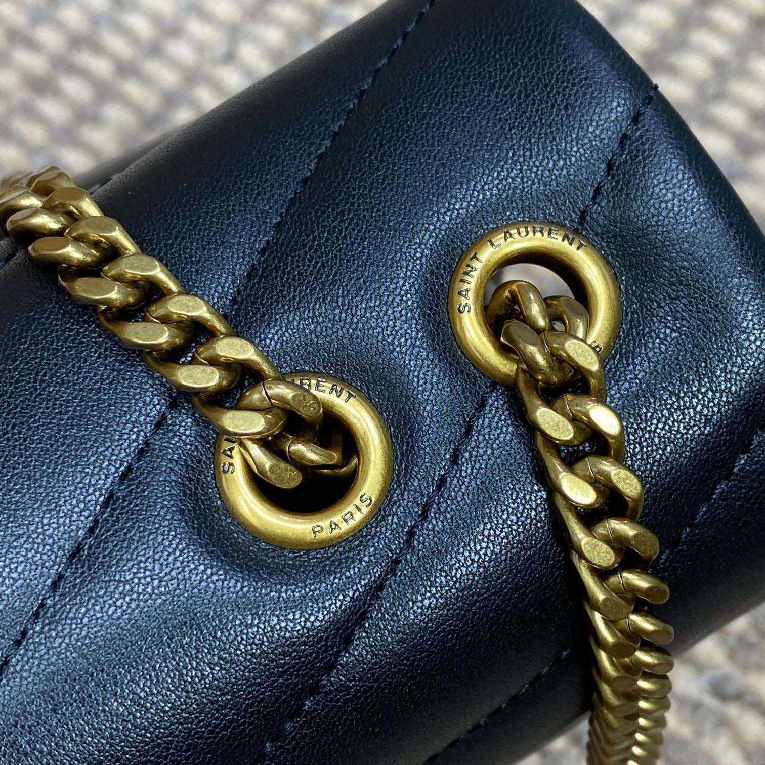 Saint Laurent Loulou Shoulder Bag   25x17x9cm - EUR FASHION