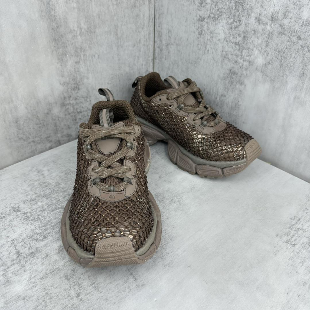 Balenciaga 3XL Fishnet Sneaker - EUR FASHION