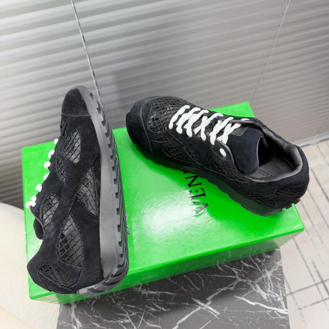 Bottega Veneta Orbit Sneaker  - EUR FASHION