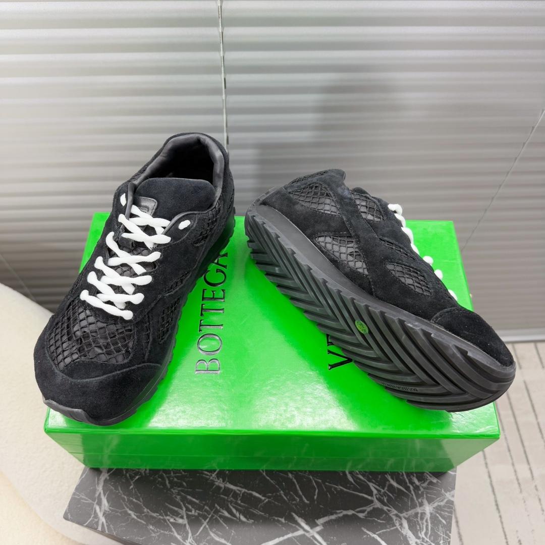 Bottega Veneta Orbit Sneaker  - EUR FASHION