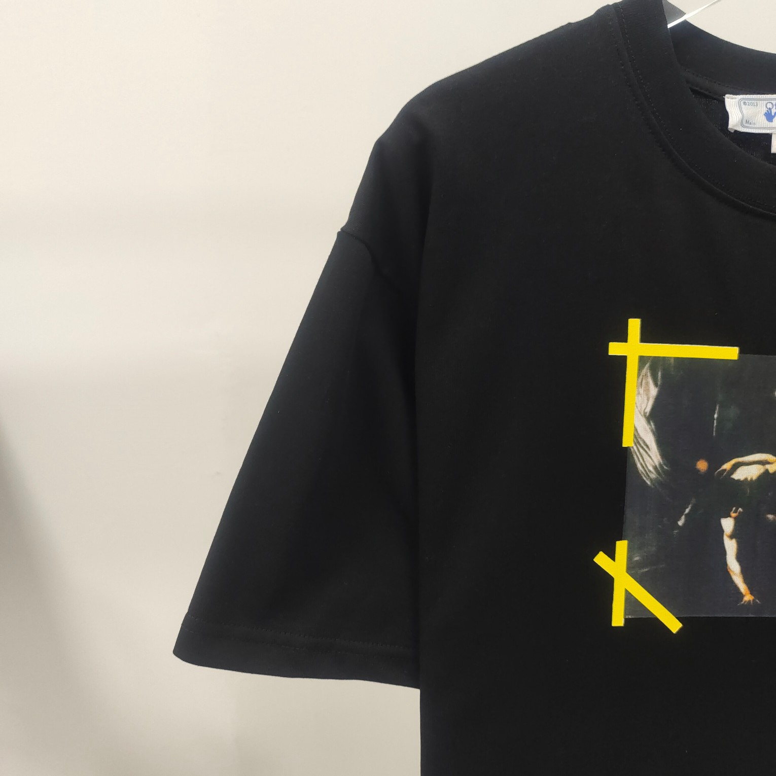 Off-White T-Shirt - EUR FASHION