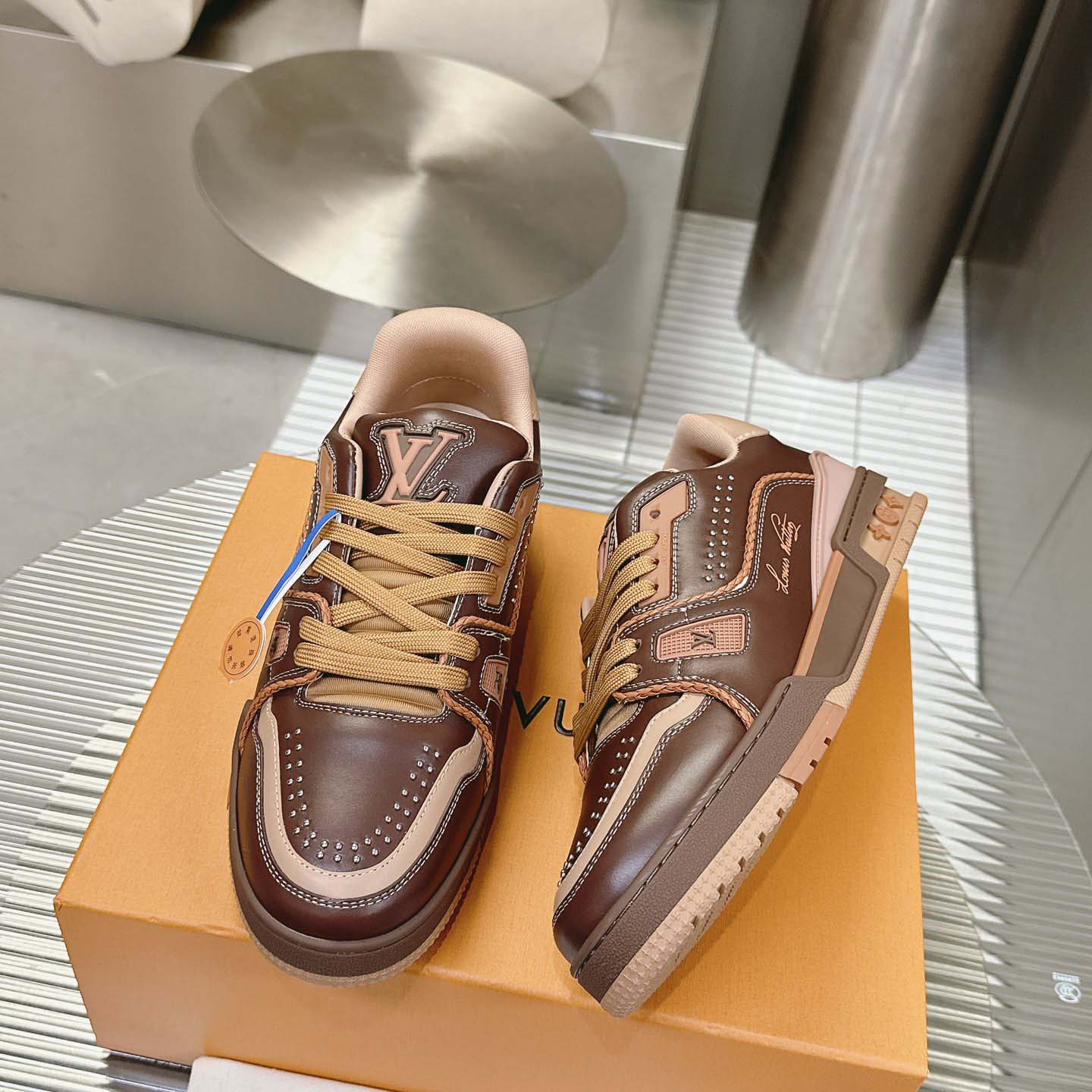 Louis Vuitton LV Trainer Sneaker   1AD7L7 - EUR FASHION