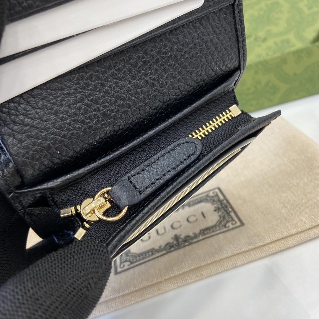 Gucci GG Emblem Mini Wallet - EUR FASHION