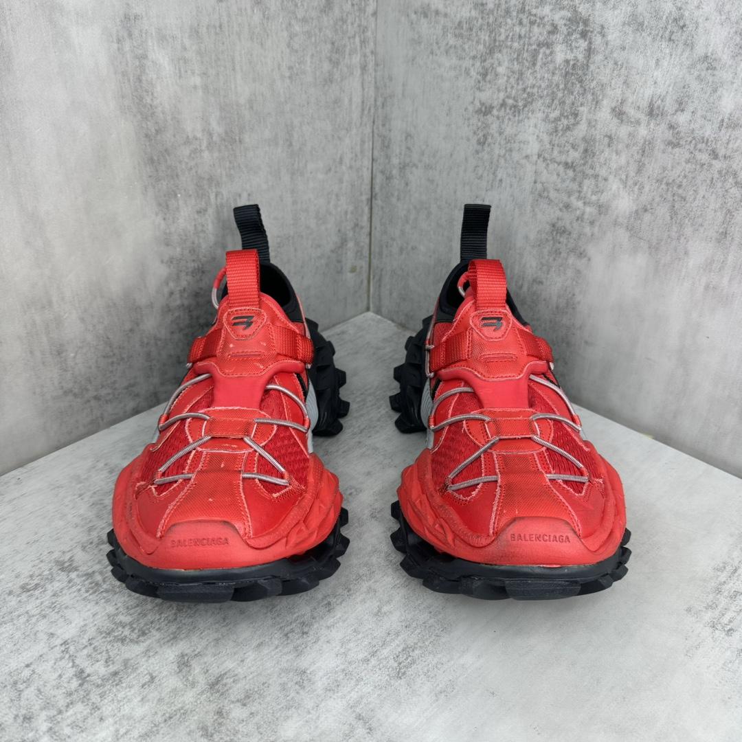 Balenciaga Hike Sneaker In Red And Black  - EUR FASHION
