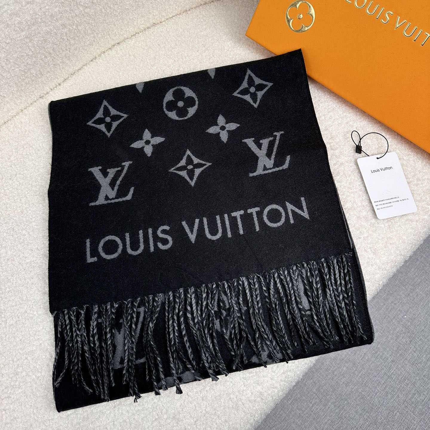 Louis Vuitton All About Monogram Scarf  M79225 - EUR FASHION
