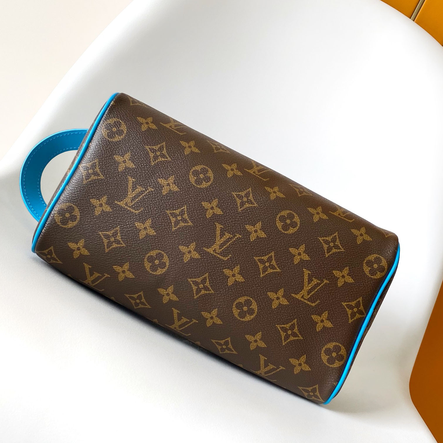 Louis Vuitton Dopp Kit    M12638 - EUR FASHION