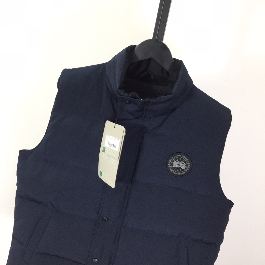 Canada Goose Black Label Down Vest - EUR FASHION