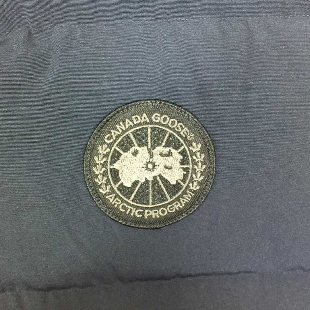 Canada Goose Black Label Down Vest - EUR FASHION