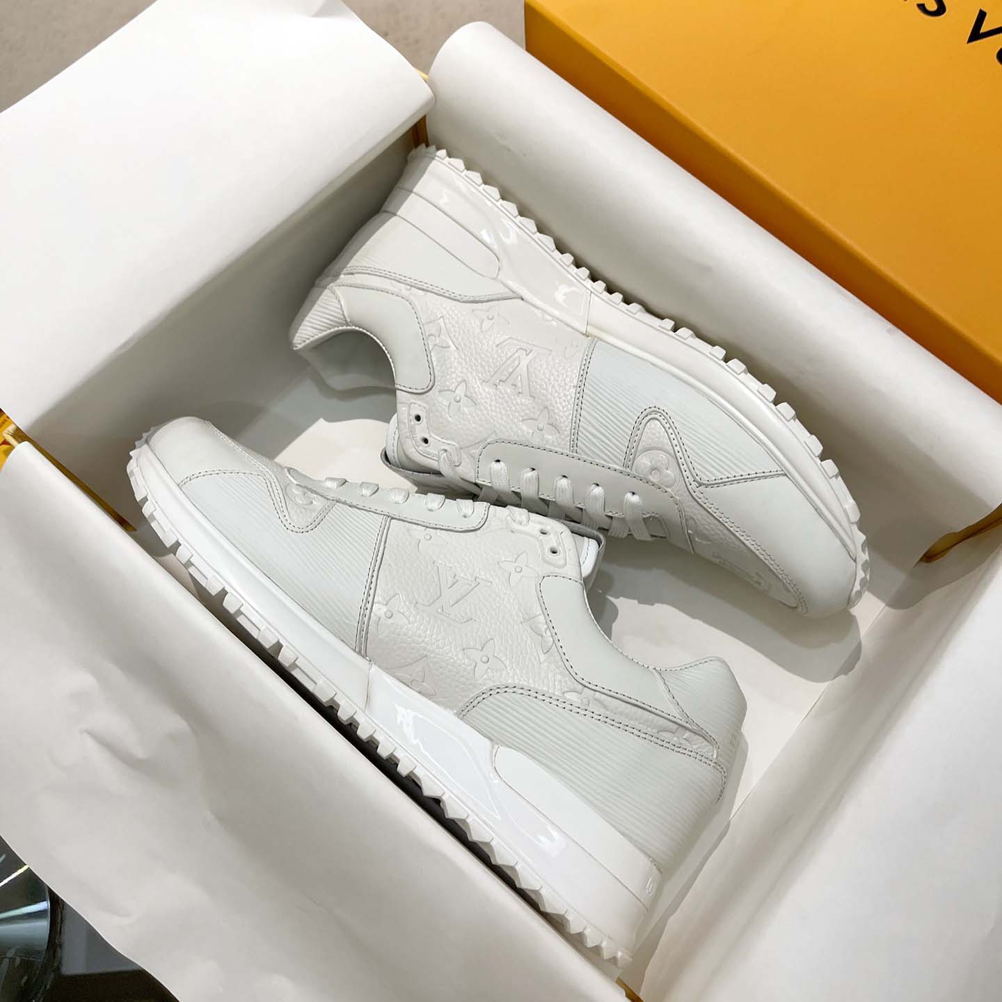 Louis Vuitton Run Away Sneaker         - EUR FASHION
