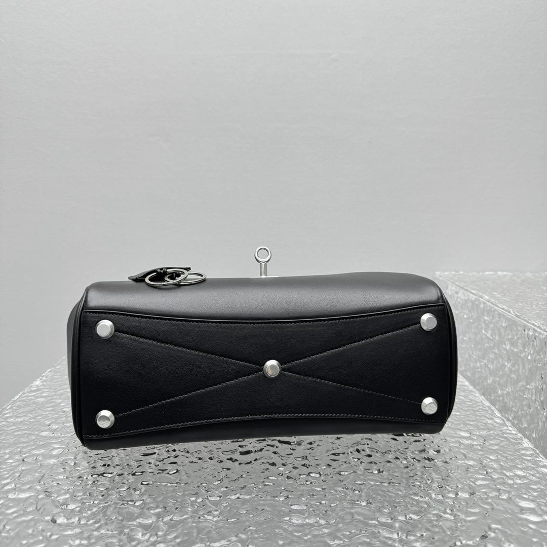 Balenciaga Bel Air Small Carry All Bag in black - EUR FASHION